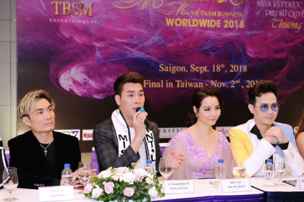 Á Vương quốc tế Hoàng Phi Kha lịch lãm trong vai trò giám khảo quyền năng của cuộc thi Miss Vietnam Worldwide & Mrs Vietnam Business Worldwide 2018