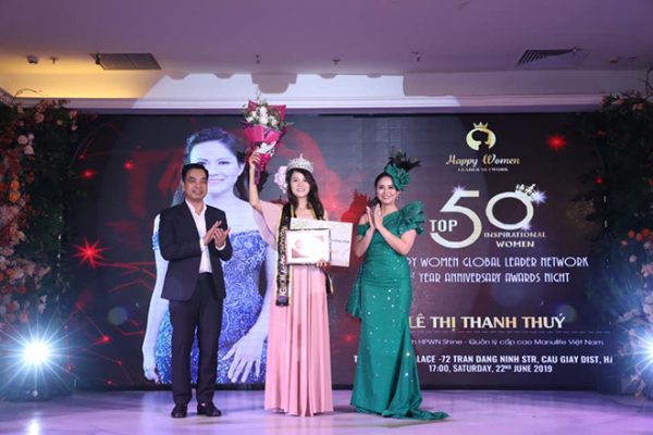 DN Thanh Thúy nhận niềm vui nhân đôi tại sinh nhật Happy Women Leader Network
