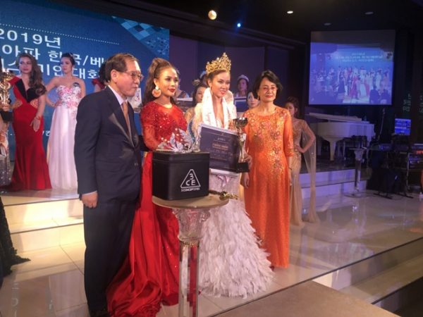 Ngôi vị “Hoa hậu Doanh nhân Aphca Asian Việt – Hàn 2019” gọi tên Doanh nhân Bích Trân
