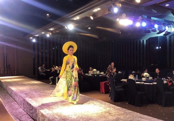 Đỗ Thị Thu đăng quang Hoa hậu Doanh nhân Aphca Asian Việt – Hàn 2019