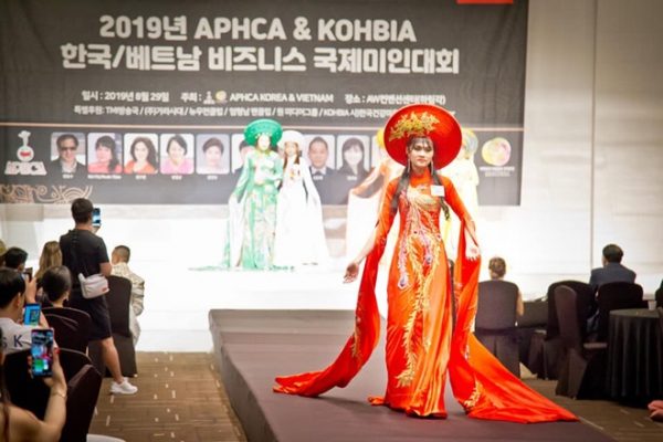 Kim Ka Young đăng quang Hoa hậu Aphca Asian 2019