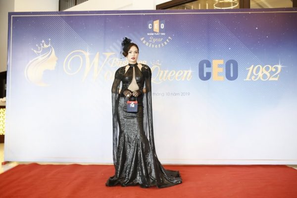 Hoa hậu thân thiện Trần Lệ Thủy gây sốc với hình ảnh lạnh lùng