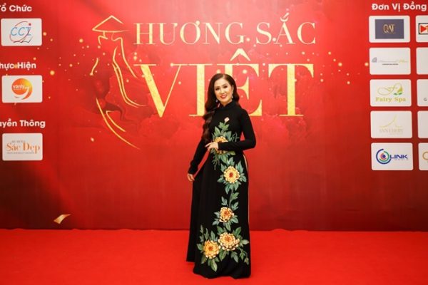Hoa hậu Thu Lan vẫn đầy nhiệt quyết truyền ngọn lửa đam mê cho thế hệ tiếp theo