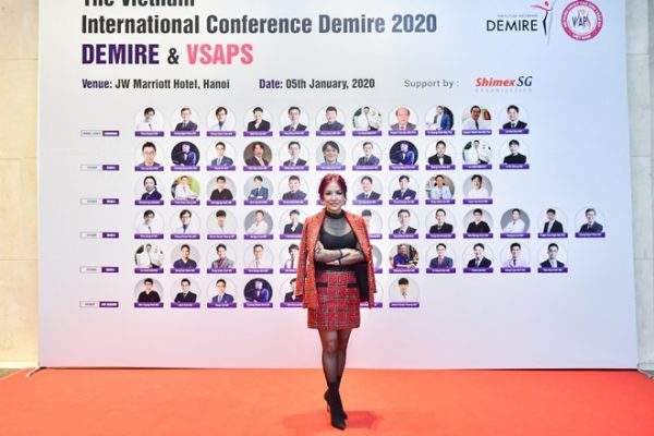 Á hậu Vân Thanh tươi trẻ khởi đầu xuân Canh Tý với sự kiện Hội nghị Thẩm mỹ Quốc tế Demire lần 2