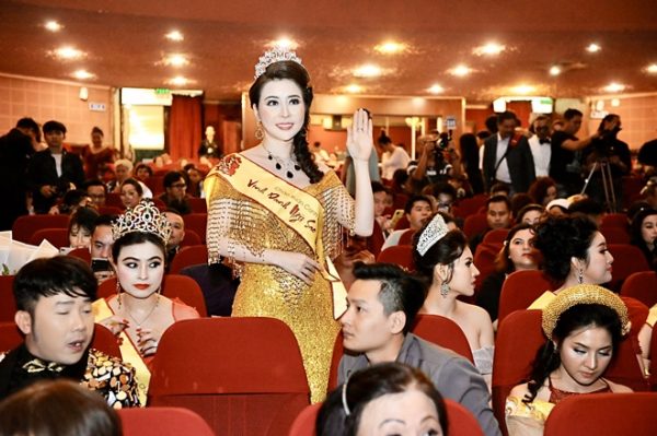 Hoa hậu Doanh nhân Thế giới người Việt 2019 Lê Vi Linh được đề cử Ngôi sao tỏa sáng