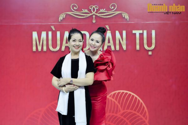 NSƯT Minh Phương xúc động trước chương trình Táo Xuân của “nghệ sĩ” Happy Women, Hành Trình Xanh