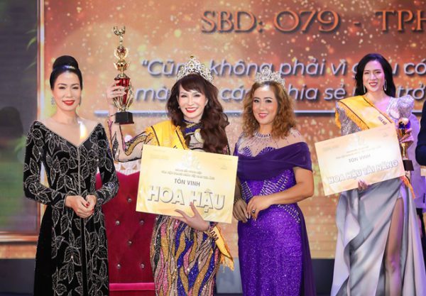 Vũ Kim Hải đăng quang Hoa hậu Doanh nhân Việt Nam qua ảnh 2020