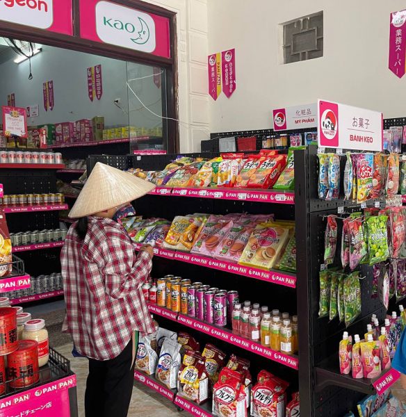 Người tiêu dùng Vĩnh Phúc trải nghiệm mua sắm tại cửa hàng Nhật PanPan