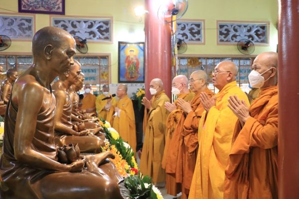 Đồng Nai: Cung nghinh và an vị tôn tượng tôn sư Thiện Phước tại chùa Long Phước Thọ