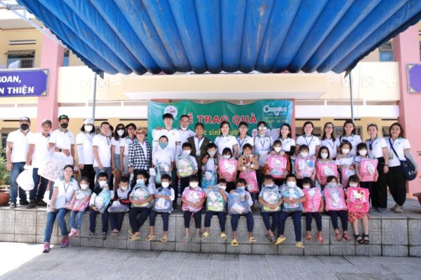 Caravan VBCA lần thứ 1 – Hỗ trợ hơn 600 phần quà cho các em học sinh Lộc Nam