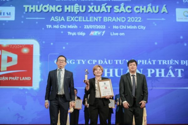 BĐS Thuận Phát đón nhận TOP 10 “Thương Hiệu Xuất Sắc Châu Á – Aisa Excellnt Brand 2022″