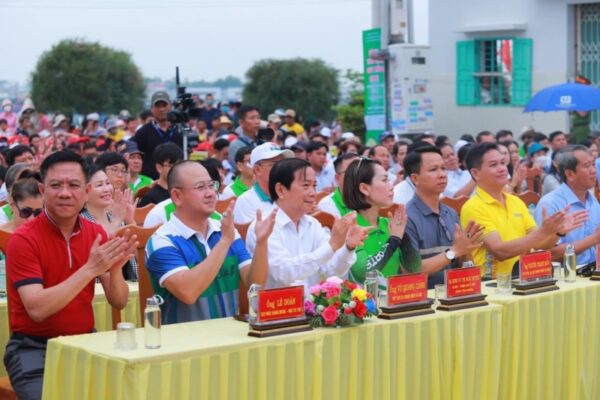 Caravan Hành khúc Doanh nhân Sài Gòn 2023 quảng bá văn hóa địa phương