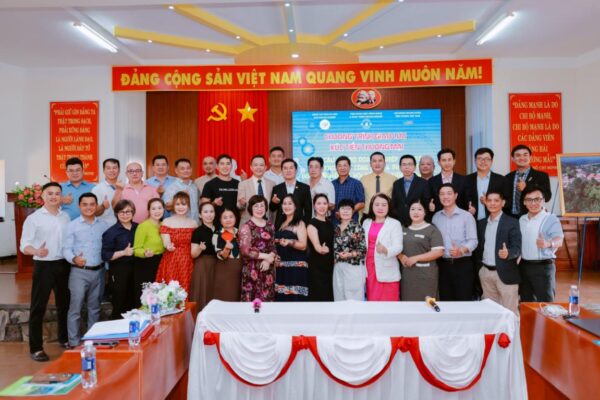Hội đồng Doanh nhân Tiên phong Việt Nam và CLB Doanh nghiệp Di Linh tổ chức giao lưu, hợp tác