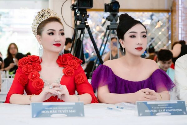 Hoa hậu Tuyết Mai cùng Tài năng Việt 3 viết tiếp những ước giúp các thí sinh tỏa sáng