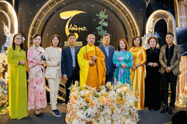 Chuyến Hoằng Pháp Đậm Tình Người Giữa Lòng Châu Âu