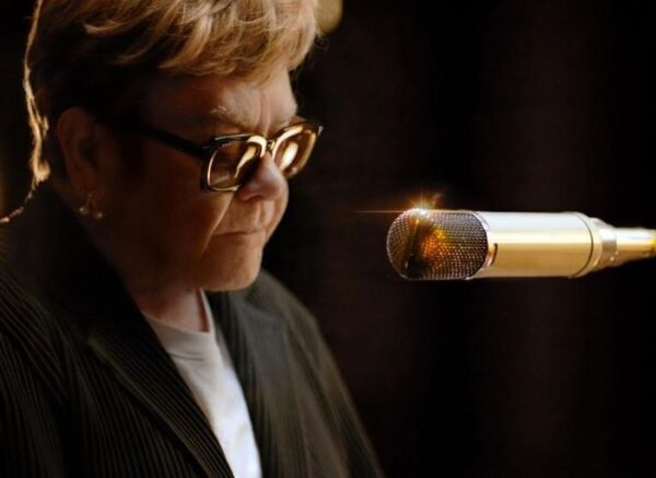 Khám phá sức ảnh hưởng của vàng đối với văn hóa, sự sáng tạo và xã hội