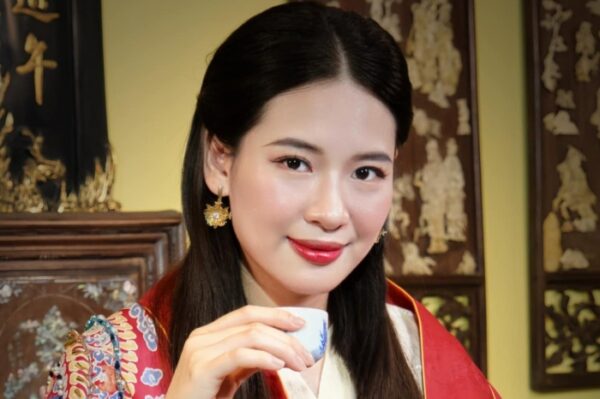 Hot TikToker dừng làm video vì bị tố xuyên tạc về Hồ Núi Cốc