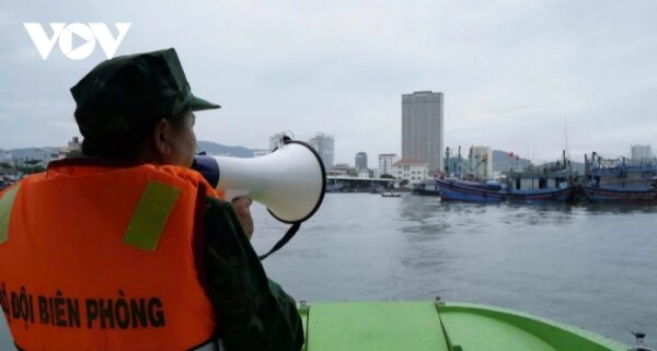 Gia Lai gọi gần 1.900 tàu vào bờ tránh trú bão số 12