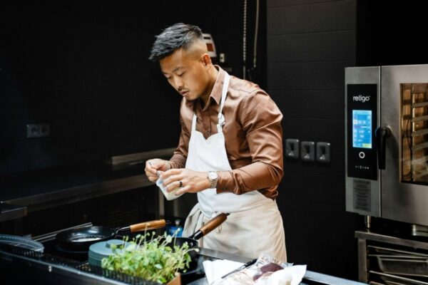 Christian Chu – Chu Phương Duy: Người Việt đầu tiên tại Séc giành sao Michelin