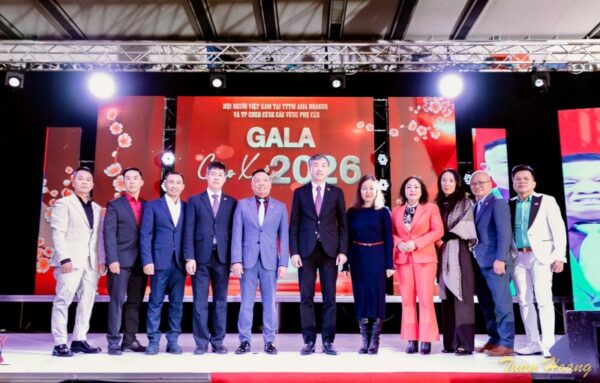 GALA CHÀO XUÂN 2026 TẠI CHEB GẮN KẾT CỘNG ĐỒNG NGƯỜI VIỆT TẠI CH SÉC
