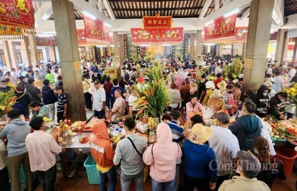 Miếu Bà Chúa Xứ: Đánh thức tiềm năng du lịch sinh thái