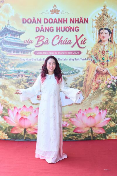 Phó chủ tịch BJC Bà Hà Mỹ Dung – Gieo nhân thiện lành trong Lễ  hội Vía Bà Chúa Xứ Thánh Mẫu